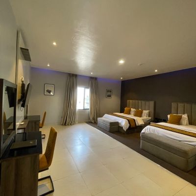 WhatsApp Image 2025-05-30 at 10.32.15 PM (22)