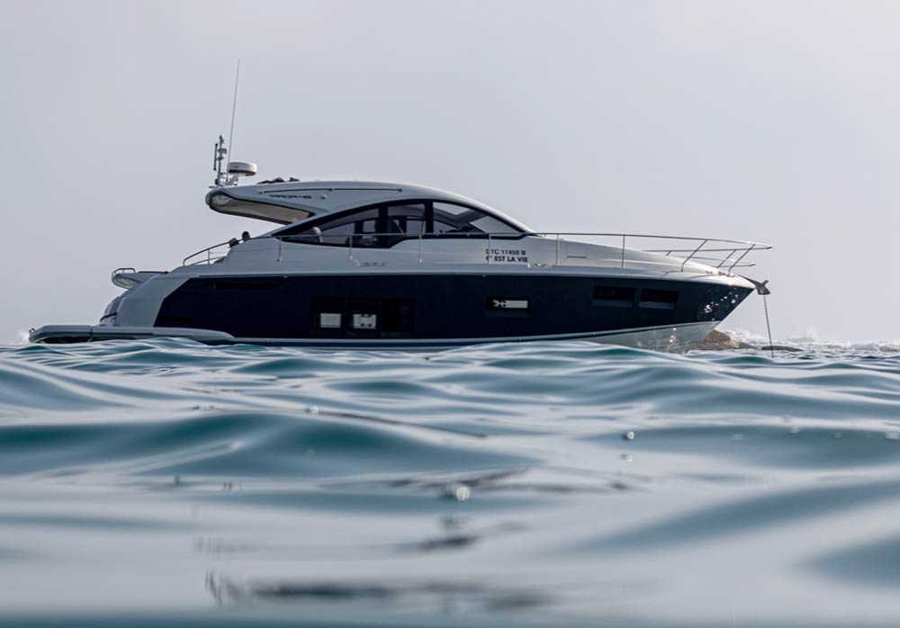 Azure Dreamer 620 (Demo)